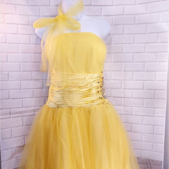 May Queen Couture Size 20 Formal Short Dress - Picture 2 of 13